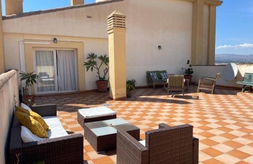 Caleta de Velez Apartment | Atico Baviera Golf-Playa