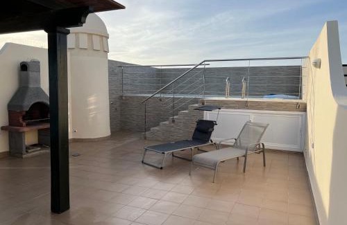 Vera Beach Apartment | Atico con piscina privada vistas al mar