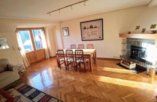 Biescas Apartment | Atico duplex Urb La Viña en Biescas