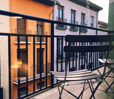 Pamplona City Centre Apartment | Atico Estafeta