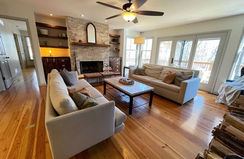 Douglasville Cabin | ATL Getaway cabin with riverfront views and hottub