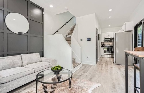 Church Street House | Atlanta Tiny Home Retreat