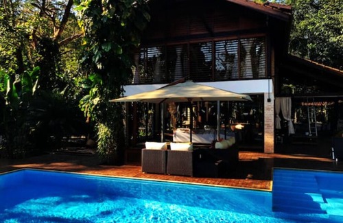 Sao Sebastiao House | Atlantic Forest House Cambury - 5 Suites