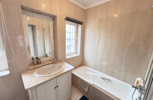 Praia das Macas House | Atlantic Views Sintra Guest House