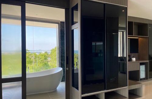 Chonburi Hotel | Atlantis Manor