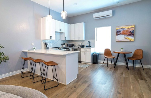 Dripping Springs House | Atlas Cottage – Cozy Stay for 2