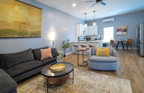 Dripping Springs House | Atlas Cottage – Cozy Stay for 2