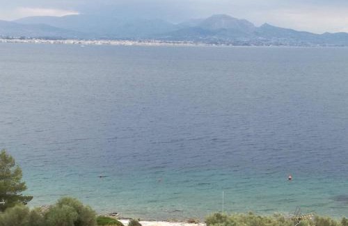 Loutraki-Agioi Theodoroi Apartment | Atlas-Unlimited Sea View Apartment