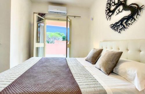 Golfo Aranci Apartment | Atmosphera, Appartamento 180 m dalla Terza Spiaggia