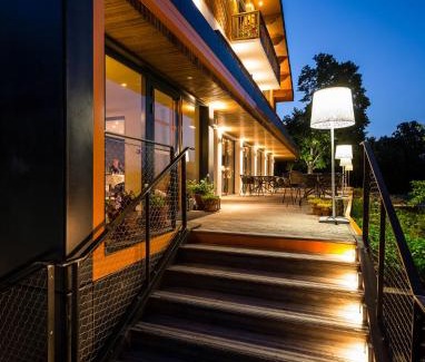 Le Bourget-du-Lac Hotel | Atmospheres