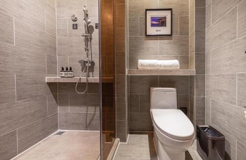 Chengdu City Centre Hotel | Atour Hotel Chengdu Chunxi Road Tianfu Square Subway Station