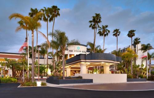 Airport Area Hotel | Atrium Hotel Orange County