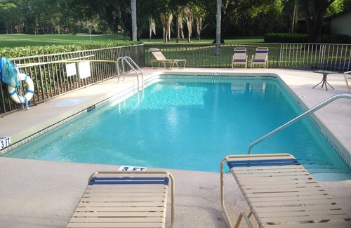 The Meadows Condo | Attention Snow Birds! First Floor Sarasota Condo in The Meadows