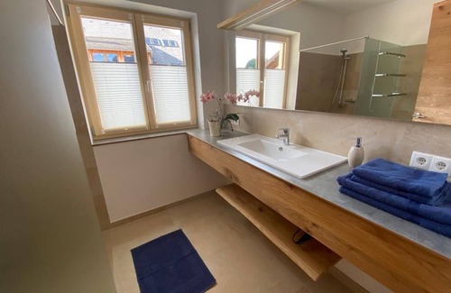 Steinbach am Attersee Apartment | Attersee Chalet: Under the starry sky for up to 8 people - Attersee-Chalet Angermann