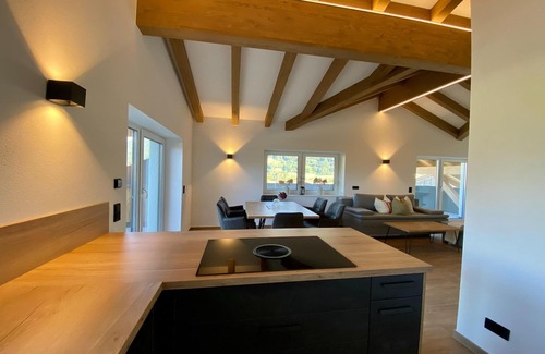 Saalfelden am Steinernen Meer Apartment | Attic Apartment in Saalfelden near Ski Slopes