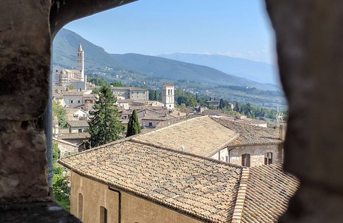 Assisi Apartment | Attic in the center of Assisi
