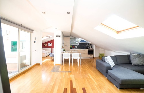 Aci Catena Apartment | Attic Seaview between Sea and Etna