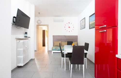 Parella Apartment | Attico con garage coperto