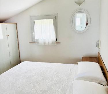 Gabicce Mare Apartment | ATTICO VISTA MARE con 2 camere da letto -Residence azzurro-G