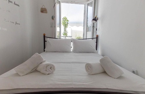 Agios Panteleimonas Apartment | Attikis-Cozy Apartment Athens Center