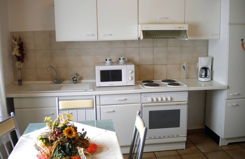 Silbecke Apartment | Attractive Apartment in Silbecke with Garden
