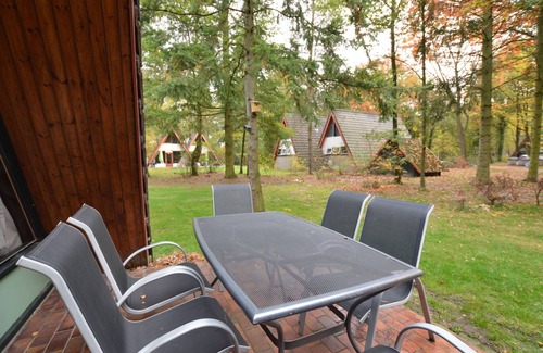 Stramproy House | Attractive holiday home on a car-free park
