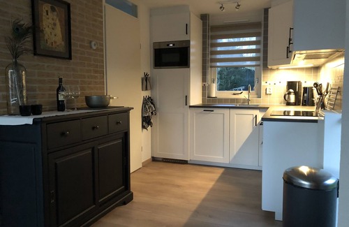 Sint Maarten House | Attractive vacation home near beach with fireplace, nice kitchen, shared pool