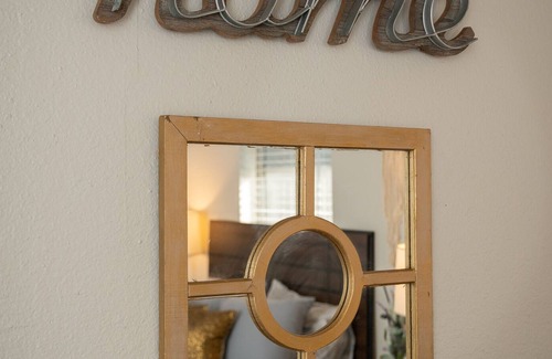 Barton Heights Apartment | ATX ‘Wildflower’ in Zilker Park near S Lamar
