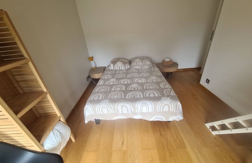 Pringy Bed & Breakfast | ATYPICAL HOUSE with swimming pool and spa in the countryside 15 minutes from Annecy