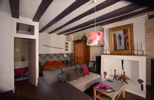 La Roche-Posay Apartment | Atypique