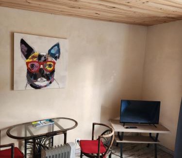 Louey House | Au Balaway