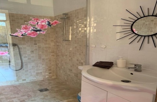 Fontaine-de-Vaucluse Apartment | au Bonheur de Lili