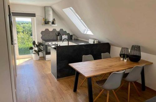 Baelen Apartment | Au cœur de l'Ardenne Bleue - Studio avec piscine