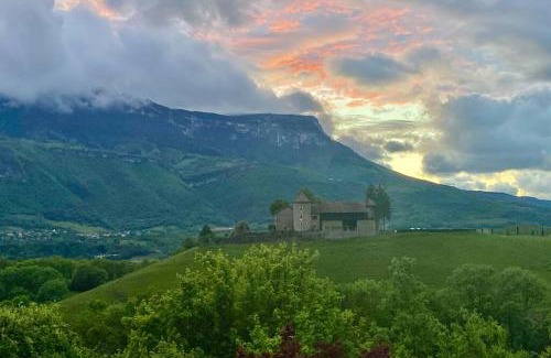 Pontcharra Apartment | Au calme avec vue magnifique à Saint Maximin