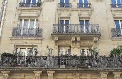 Sorbonne Apartment | Au COEUR de PARIS NOTRE DAME Nid Type Cabine tout équipe Central Calme Clair Ascenseur Clim