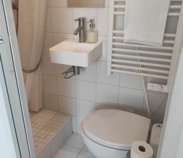 Sorbonne Apartment | Au COEUR de PARIS NOTRE DAME Nid Type Cabine tout équipe Central Calme Clair Ascenseur Clim