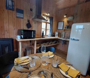 Hockai Ski Chalet | Au Coq et fa gnes