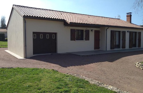 Airvault House | Au fief du château