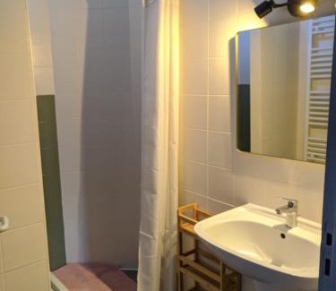 Fegreac Bed & Breakfast | Au fil de l'eau - Sur la rive de pont Miny