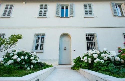 Ravenna House | Au petit jardin