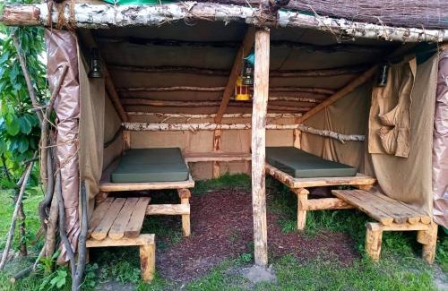 Mont-de-l'Enclus Other | Au Pied Du Trieu, The Shelter