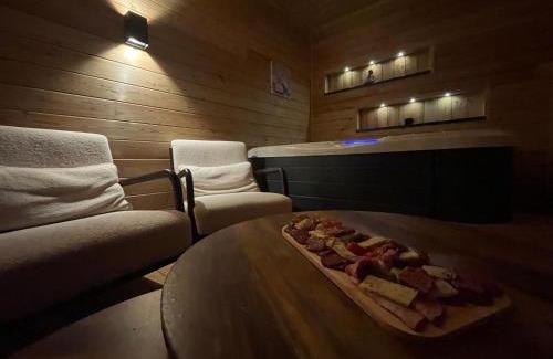 Raon-l'Etape Hotel | Au Plaisir Vosgien