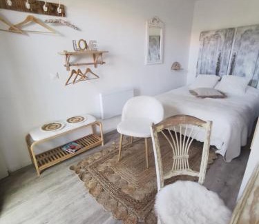 Basse-Goulaine Bed & Breakfast | Au Poème du Chêne, Logement indépendant, Calme, Parking gratuit
