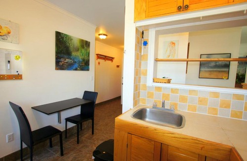 Sutton Apartment | auberge a la fontaine