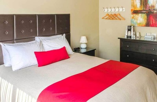 Saint Come Hotel | Auberge Aux Quatre Matins