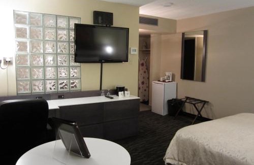 District Wright - Parc - de - la - Montagne Hotel | Auberge de la Gare