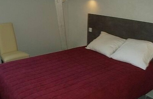 Sauzet Hotel | Auberge de la Tour