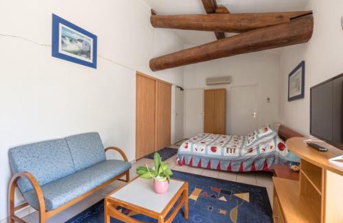Argelliers Hotel | Auberge de Saugras