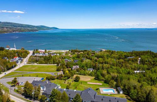 Pointe-au-Pic Hotel | Auberge Des 3 Canards