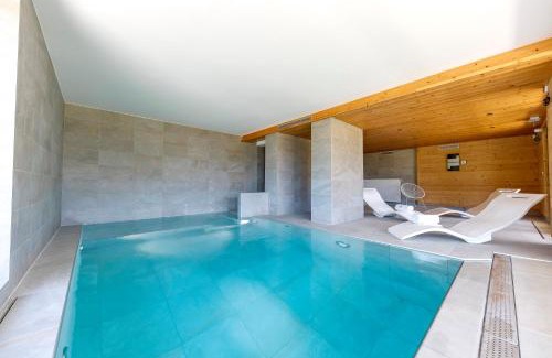 Thorens-Glieres Hotel | AUBERGE DES GLIERES Plateau des Glières